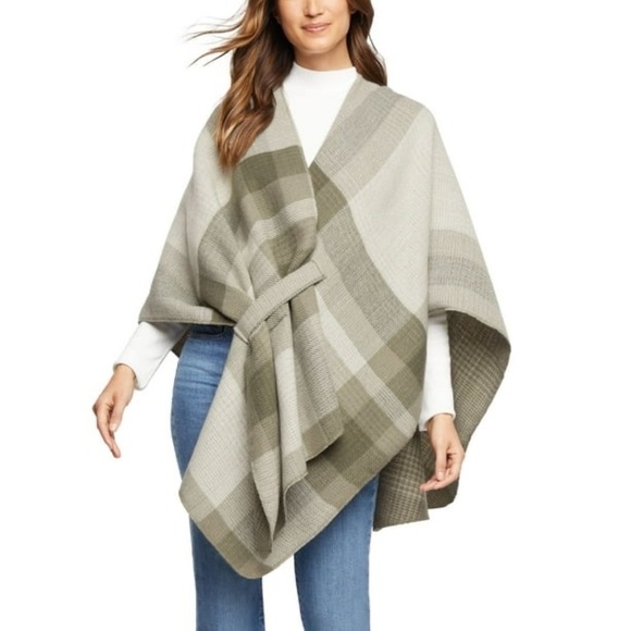 Woolrich Sweaters - NWT Woolrich Reversible Wrap Green Plaid Lux Warmth One Size Gift Cozy Shawl